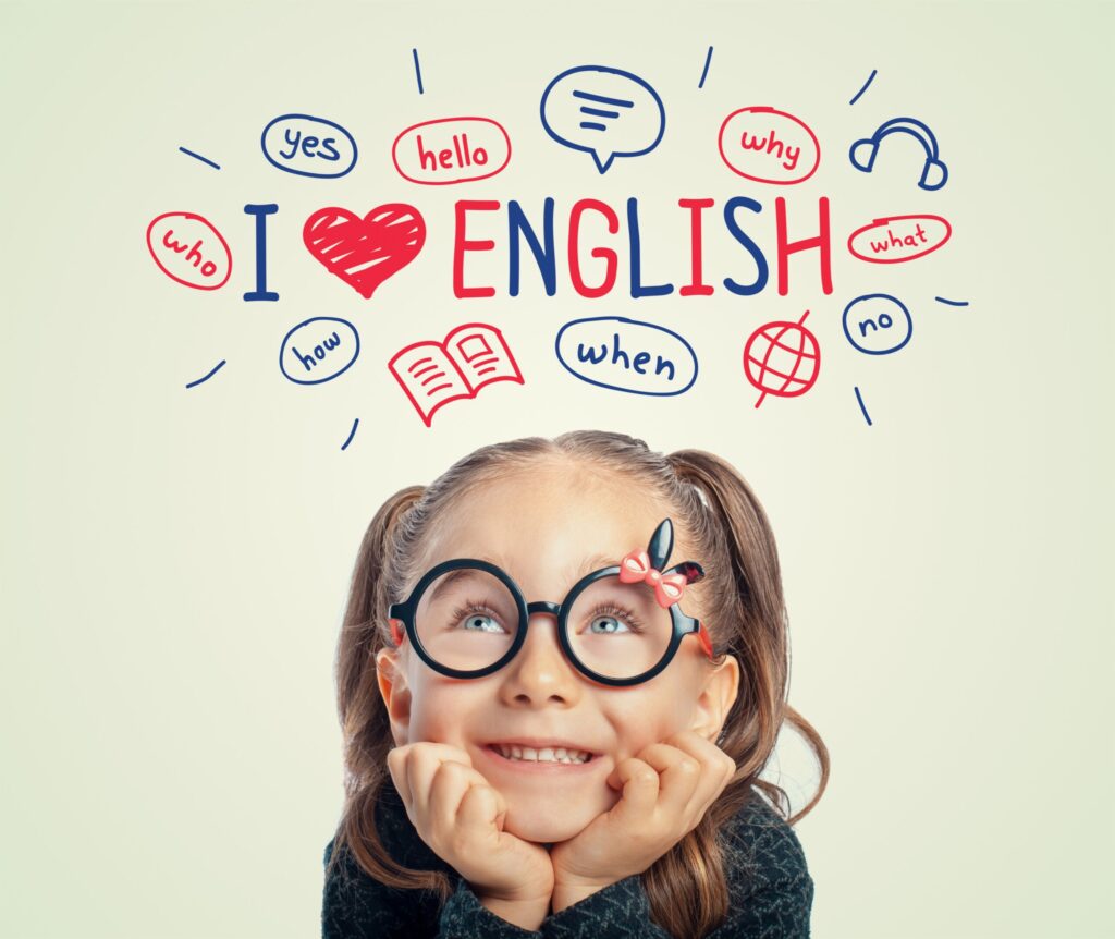 Niños aprendiendo inglés en IH Valladolid